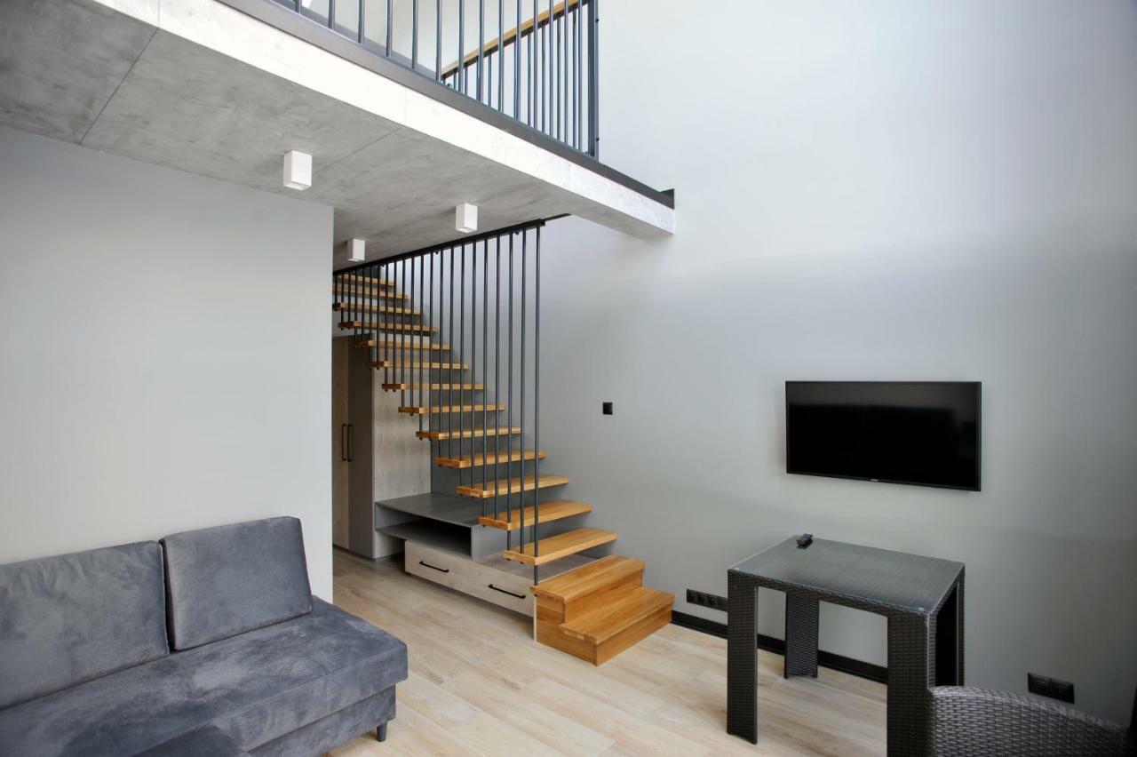 Jks Barlomino Apartment Bagian luar foto