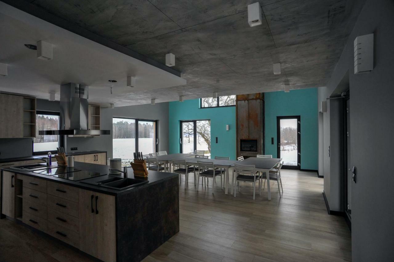 Jks Barlomino Apartment Bagian luar foto