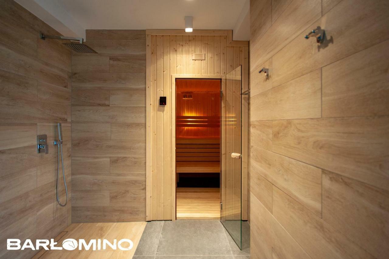 Jks Barlomino Apartment Bagian luar foto